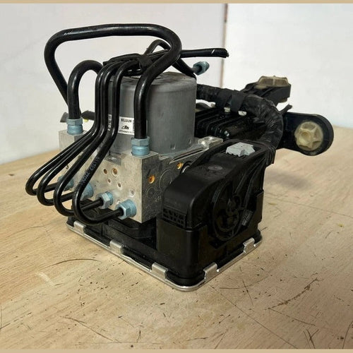 OEM BMW G20 3 Series ABS Pump Modulator Control Unit (1544113 / 1544112) – OEM