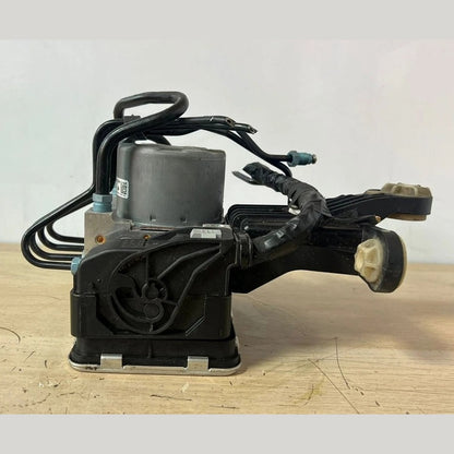 OEM BMW G20 3 Series ABS Pump Modulator Control Unit (1544113 / 1544112) – OEM