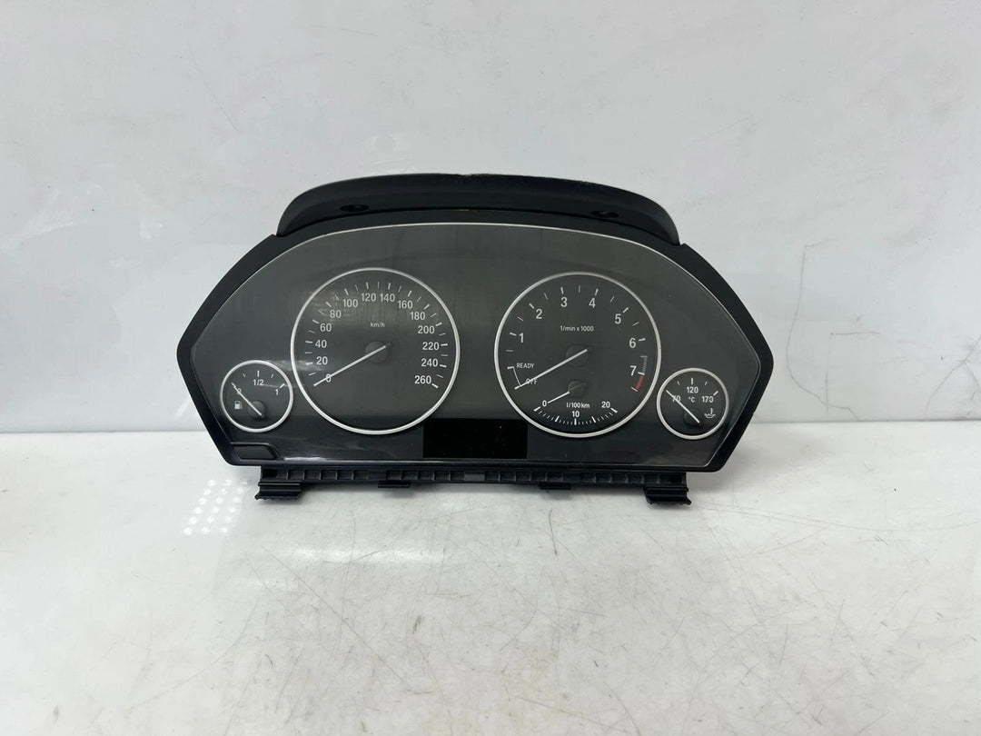 OEM BMW 3 Series F30 F31 F33 LCI Diesel Instrument Cluster Speedometer (9232893)