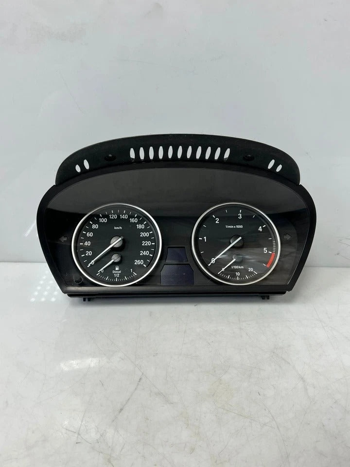 2006–2013 BMW X5 (E70) Siemens Speedometer Instrument Cluster (9236818) – OEM