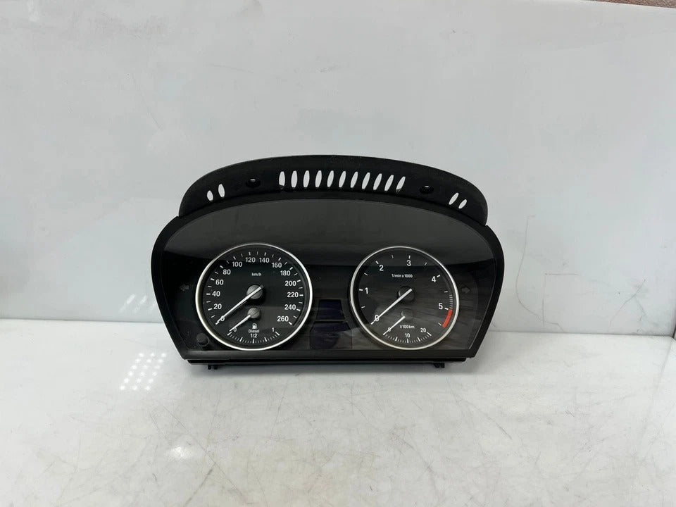 2006–2013 BMW X5 (E70) Siemens Speedometer Instrument Cluster (9236818) – OEM