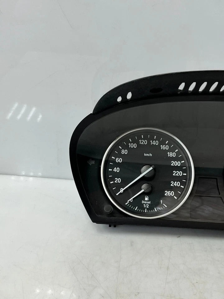 2006–2013 BMW X5 (E70) Siemens Speedometer Instrument Cluster (9236818) – OEM