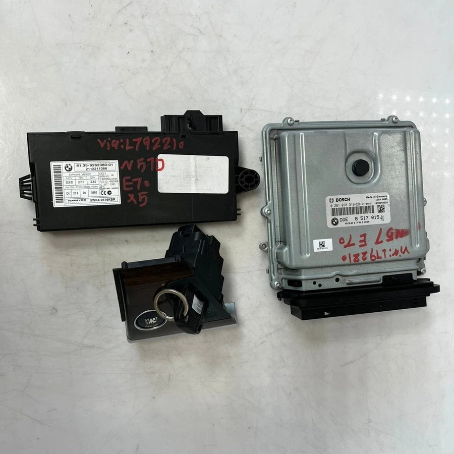 2007–2013 BMW X5 E70 N57 Engine Control Unit ECU Set DDE + CAS3 + 1 Key (8517015) – OEM