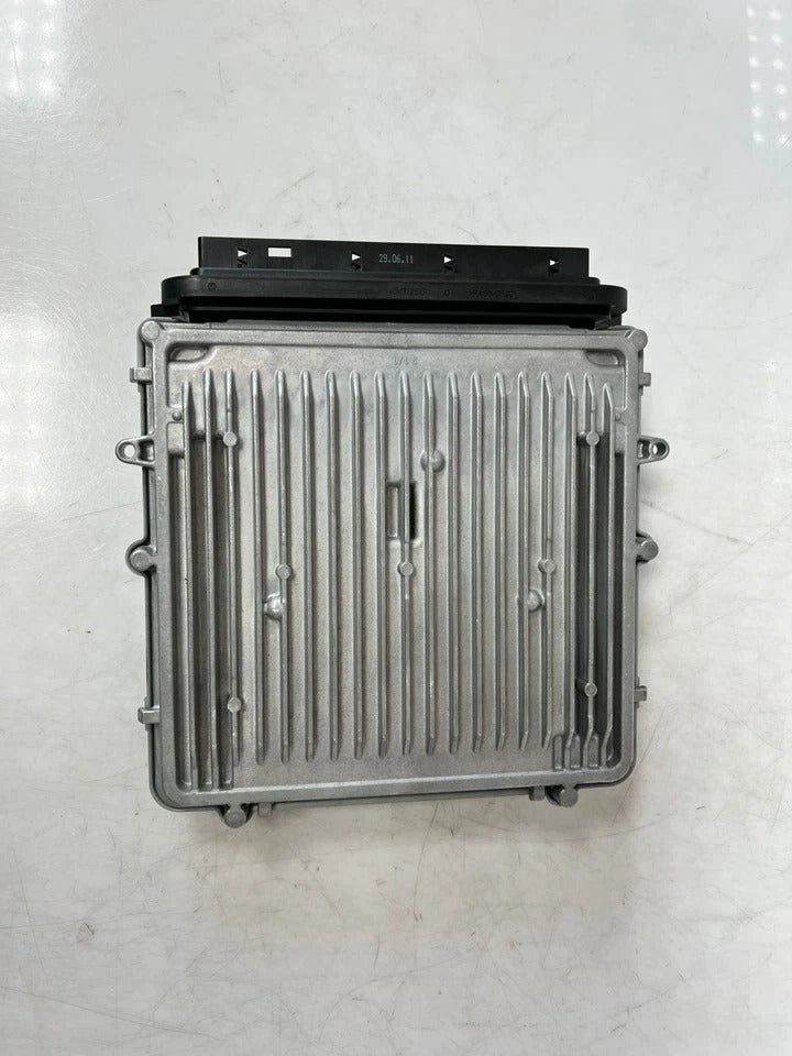 2007–2013 BMW X5 E70 N57 Engine Control Unit ECU Set DDE + CAS3 + 1 Key (8517015) – OEM