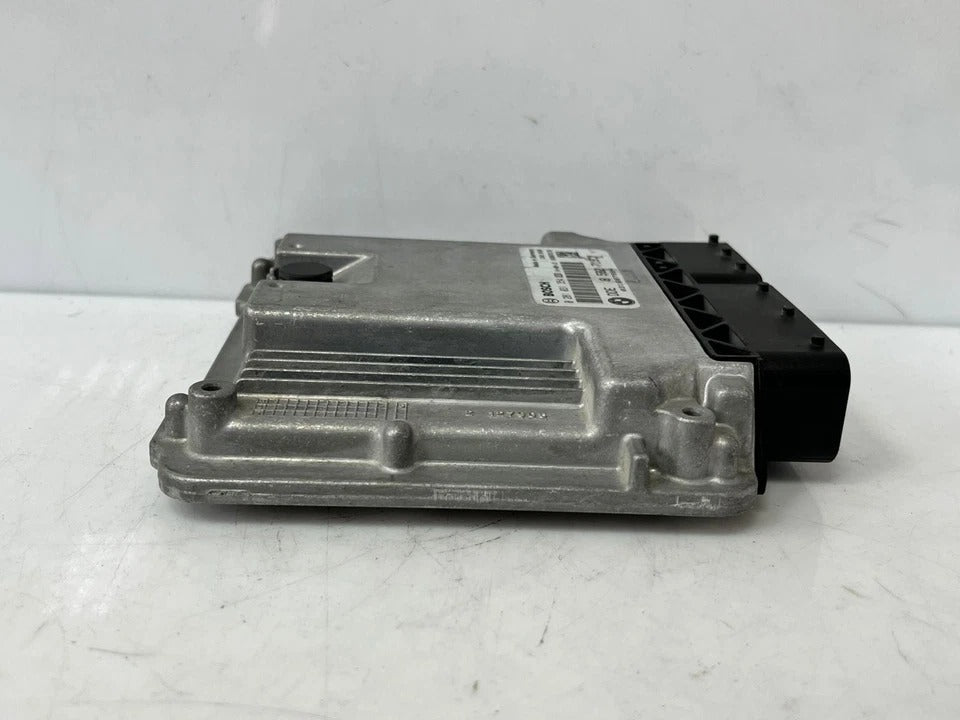 2014 BMW 5 Series F10 520d 2.0 Diesel Engine Control Unit ECU (8582719) – OEM