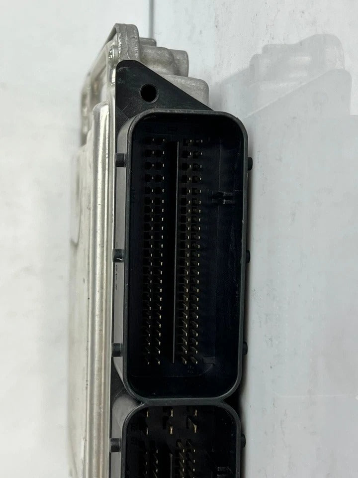 2014 BMW 5 Series F10 520d 2.0 Diesel Engine Control Unit ECU (8582719) – OEM