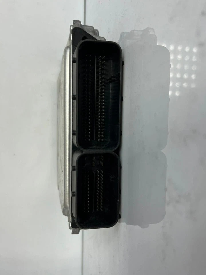 BMW E90 E91 320D 2.0 Diesel Bosch Engine Control Unit DDE ECU (7810000 / 0281015075) – OEM