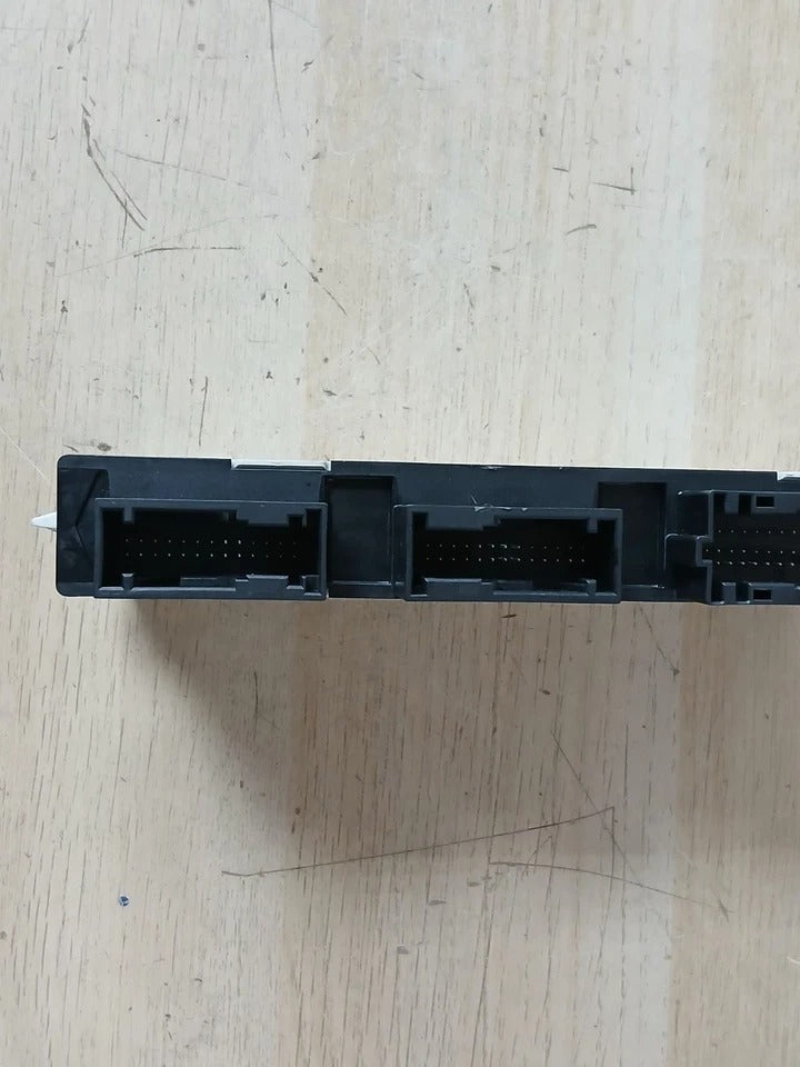 2012–2013 BMW 520i F10 N20 Engine Control Unit ECU Set DME + CAS + Key (7644747) – OEM
