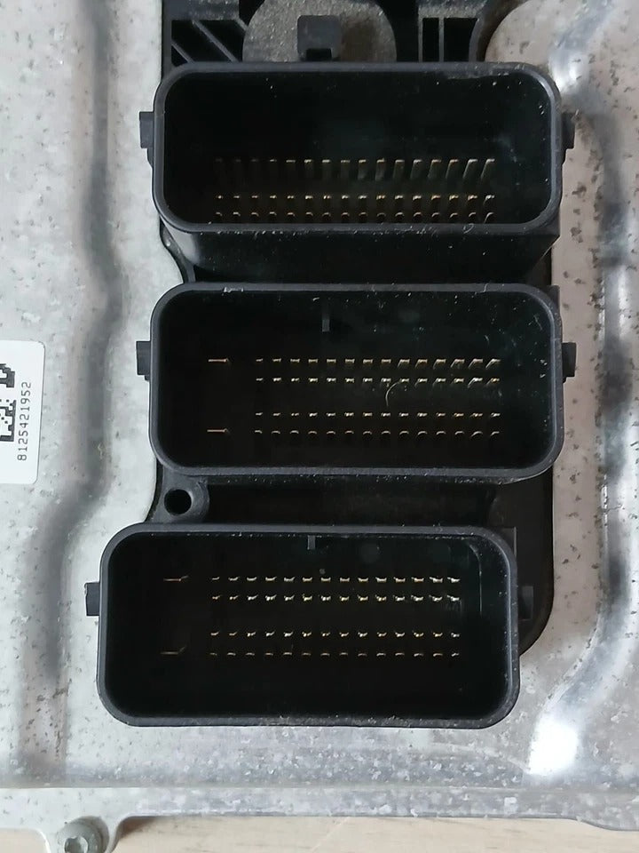 2012–2013 BMW 520i F10 N20 Engine Control Unit ECU Set DME + CAS + Key (7644747) – OEM
