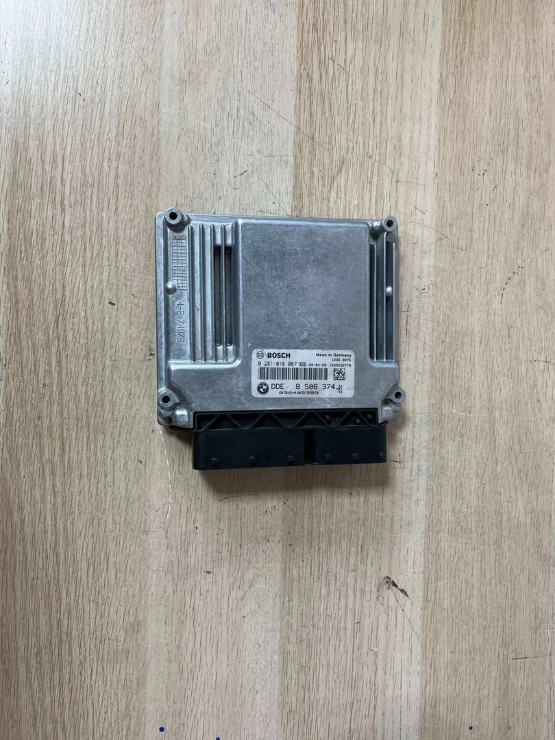 Product Title  2009 BMW E87 E90 E91 E92 N47 2.0 Diesel Engine Control Unit DDE ECU (8506374 / 0281016067) – OEM