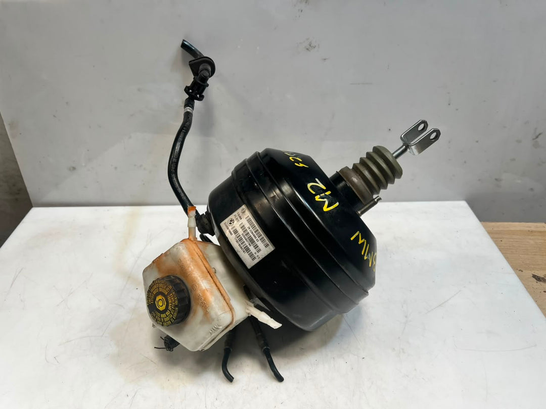 BMW F87 M2 F80 M3 F82 F83 M4 Brake Booster Master Cylinder Assembly (2284895) – OEM