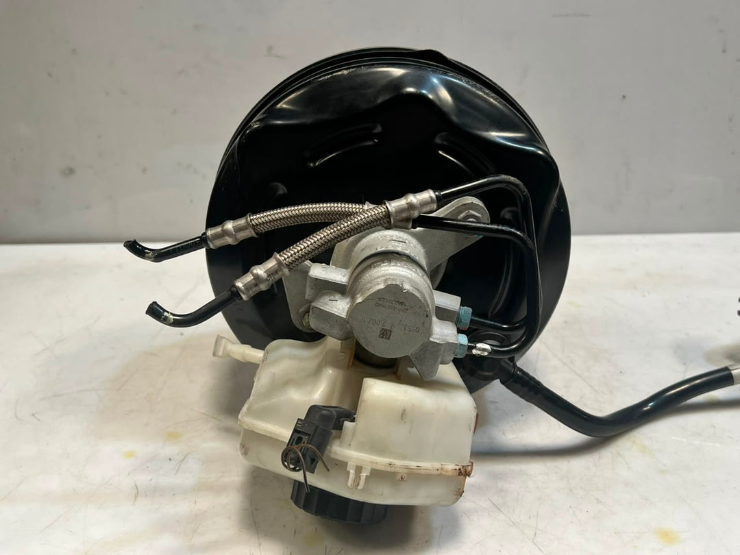 BMW F87 M2 F80 M3 F82 F83 M4 Brake Booster Master Cylinder Assembly (2284895) – OEM