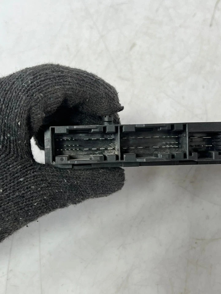 2009–2012 BMW 750i F01 7 Series Front Power Seat Control Module (9207023) – OEM