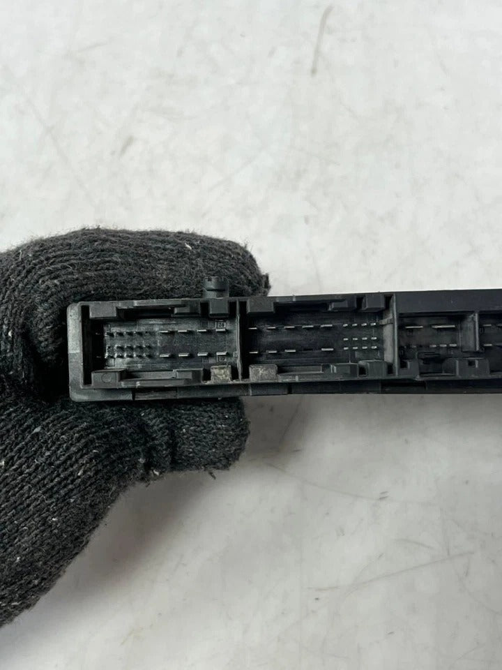 2012 BMW 750Li 7 Series F01 F02 F03 F04 Seat Control Module (9257104) – OEM
