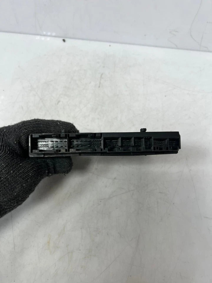 2012 BMW 750Li 7 Series F01 F02 F03 F04 Seat Control Module (9257104) – OEM