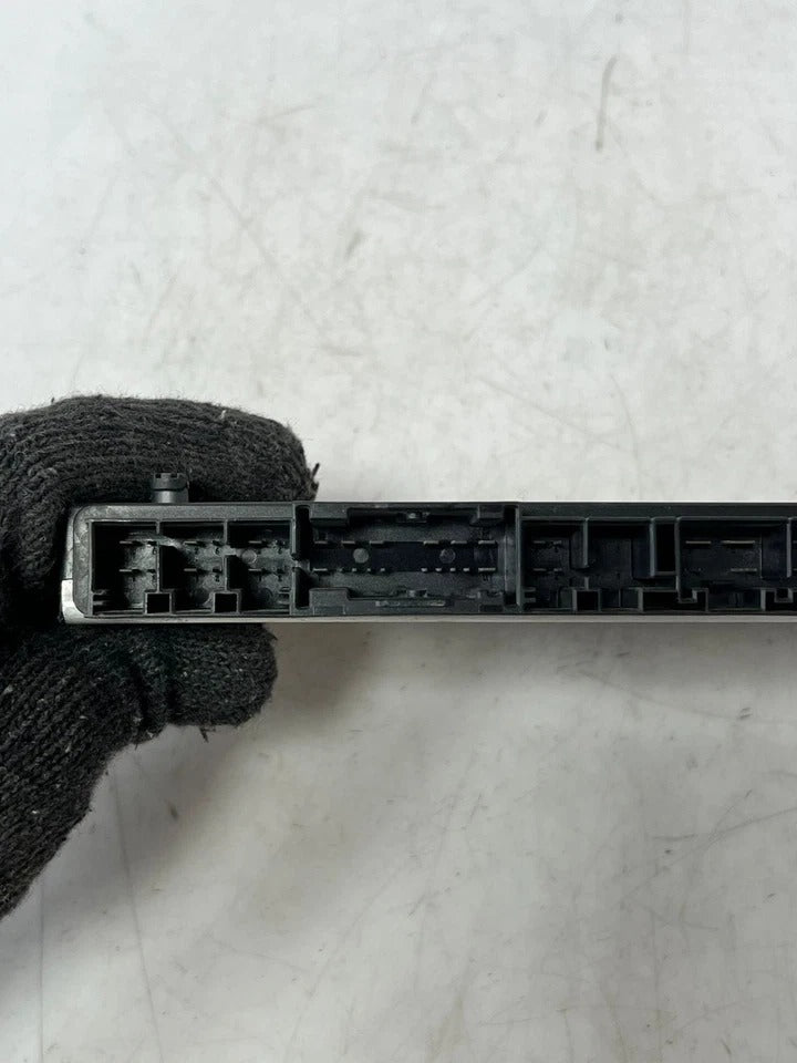 2004–2007 BMW E60 E61 530i 750i 760i Seat Control Module (6927316) – OEM