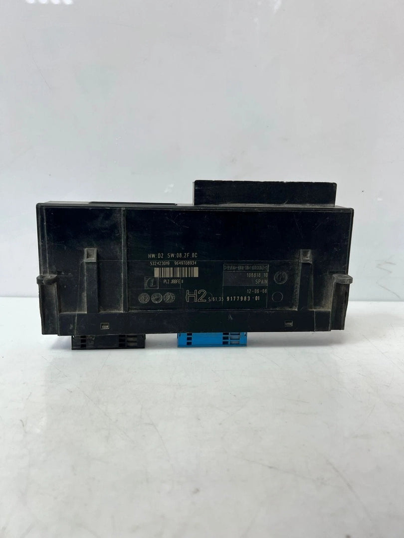 2004–2013 BMW 1 Series E81 E87 Body Control Module BCM Junction Box (9177983) – OEM