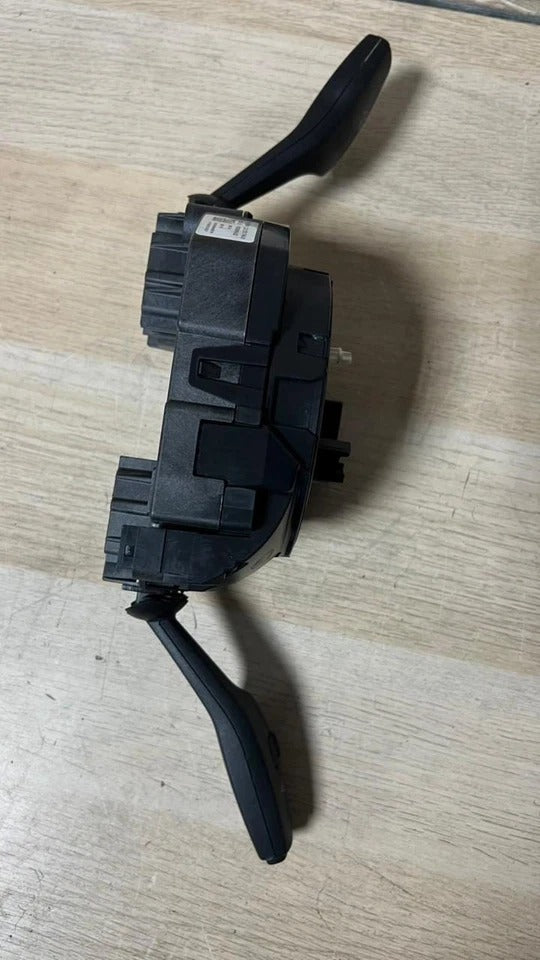 2012–2013 BMW F22 F30 F32 F33 F36 Steering Column Switch Unit (9253746) – OEM