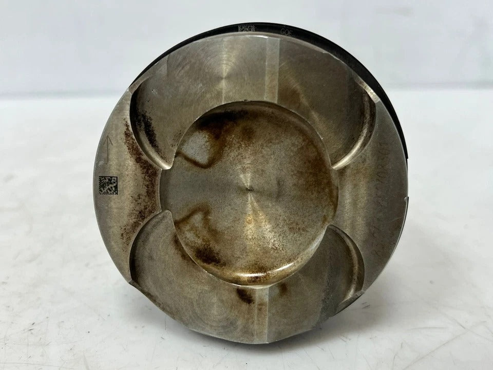 2015 BMW X3 F25 Engine Piston with Connecting Rod (8617083) – OEM