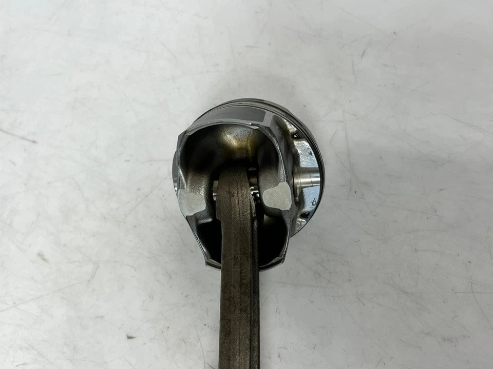 2015 BMW X3 F25 Engine Piston with Connecting Rod (8617083) – OEM