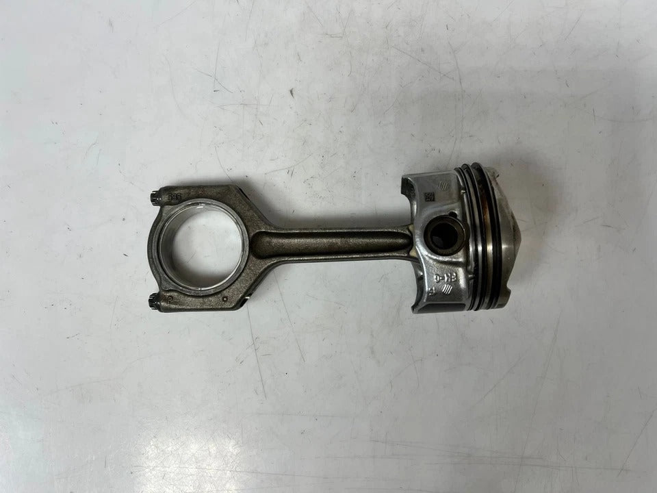 2015 BMW X3 F25 Engine Piston with Connecting Rod (8617083) – OEM