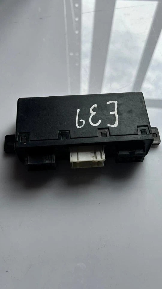 2001–2003 BMW 525i 530i 540i E39 Side View Mirror Memory Control Module (6904255) – OEM