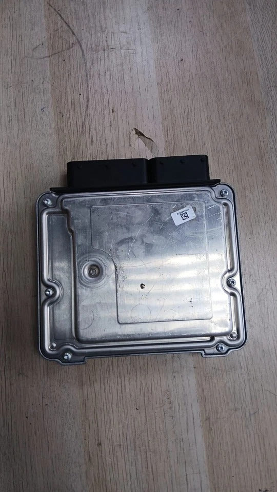 2010–2014 BMW X3 F25 2.0D N47 Engine Control Unit ECU DDE (8574092) – OEM