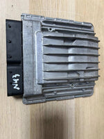 Load image into Gallery viewer, BMW E90 E60 E61 E81 320i MSD81 Engine Control Unit ECU DME (7599881) – OEM