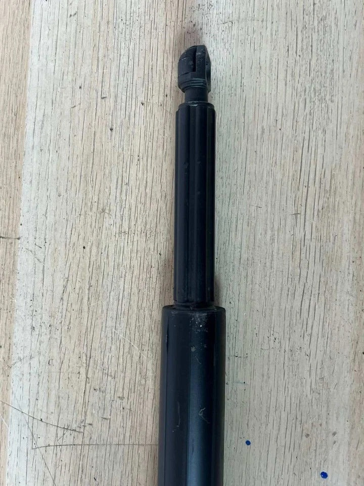 2018–2023 BMW 530e xDrive G31 Right Tailgate Control Unit Module (9482791) – OEM