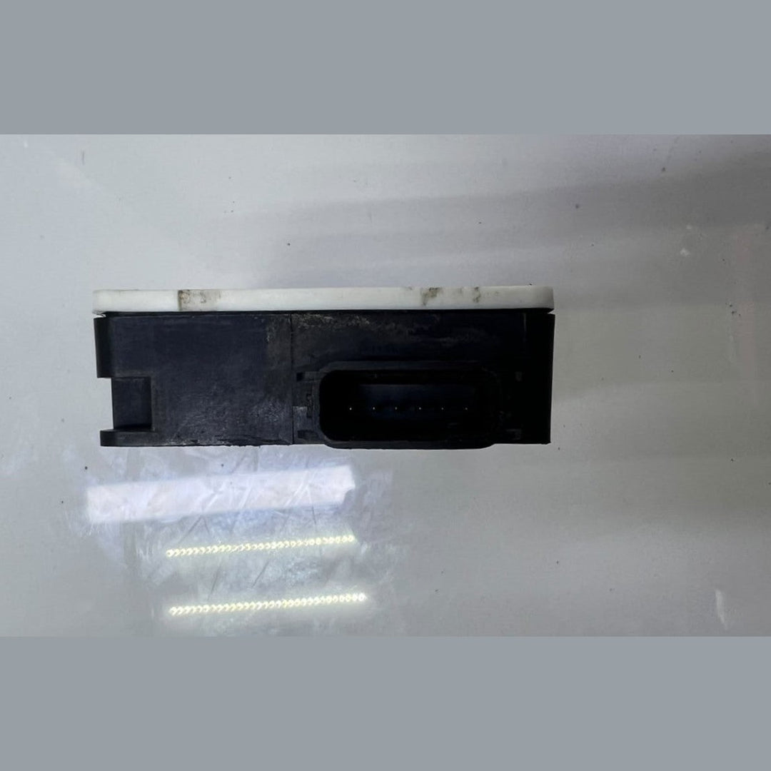 Mercedes-Benz W212 W221 Blind Spot Radar Sensor A0009050110 Genuine OEM