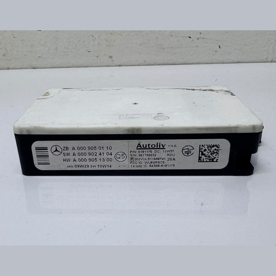 Mercedes-Benz W212 W221 Blind Spot Radar Sensor A0009050110 Genuine OEM