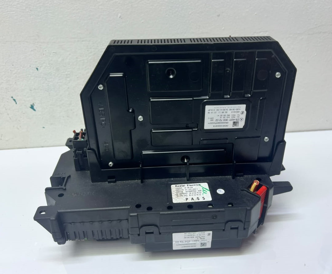 2007-2013 Mercedes W221 S-Class Front Fuse Relay Box SAM Control A2219007202 OEM