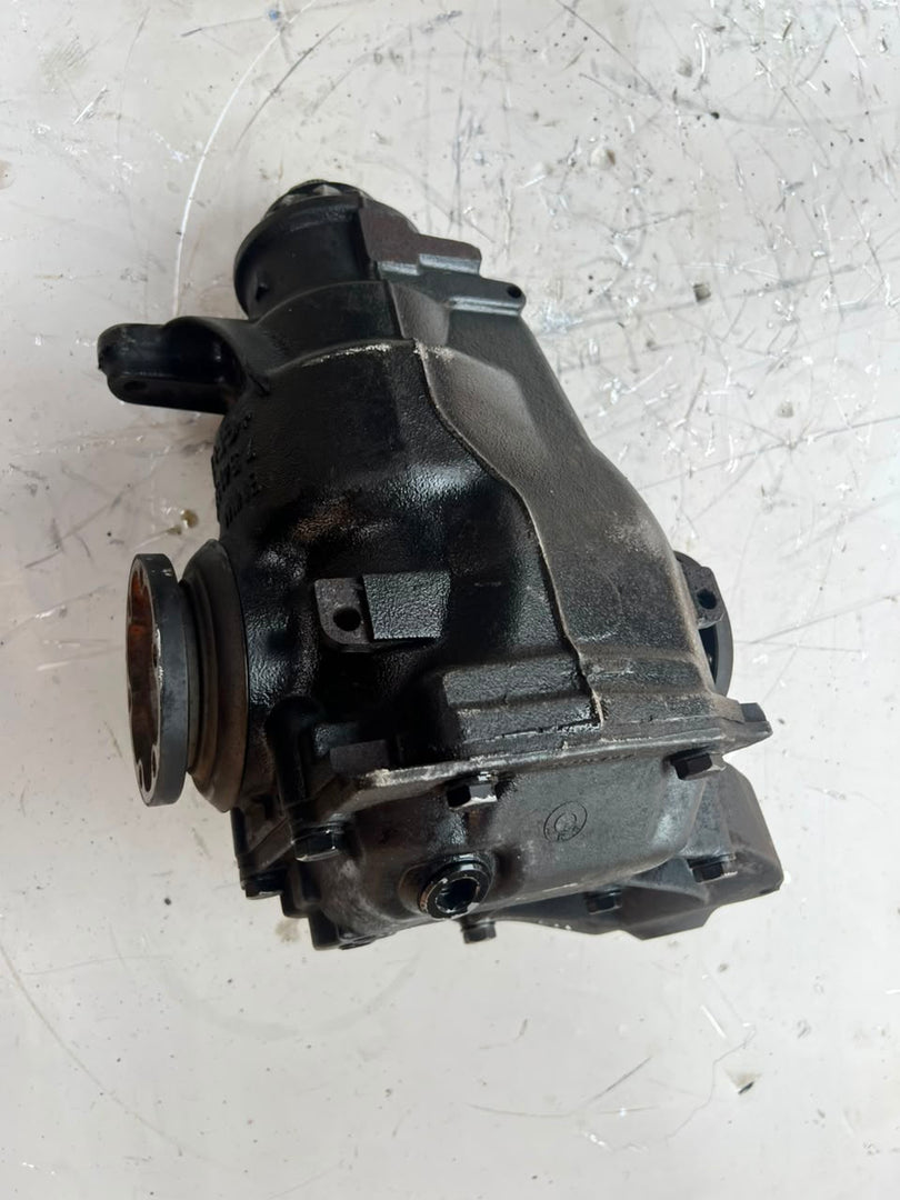 2007–2013 BMW 135i 335i E90 E92 E93 E82 E87 E88 Rear Differential 3.46 Ratio (7572054) – OEM