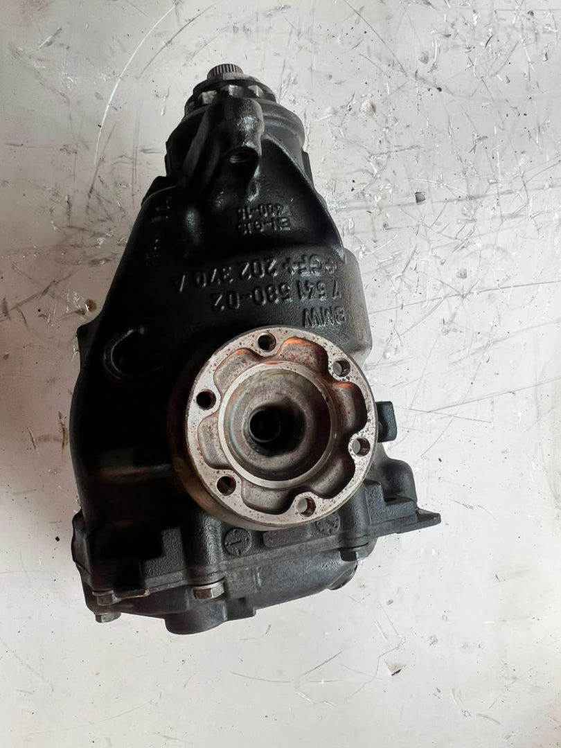 2007–2013 BMW 135i 335i E90 E92 E93 E82 E87 E88 Rear Differential 3.46 Ratio (7572054) – OEM