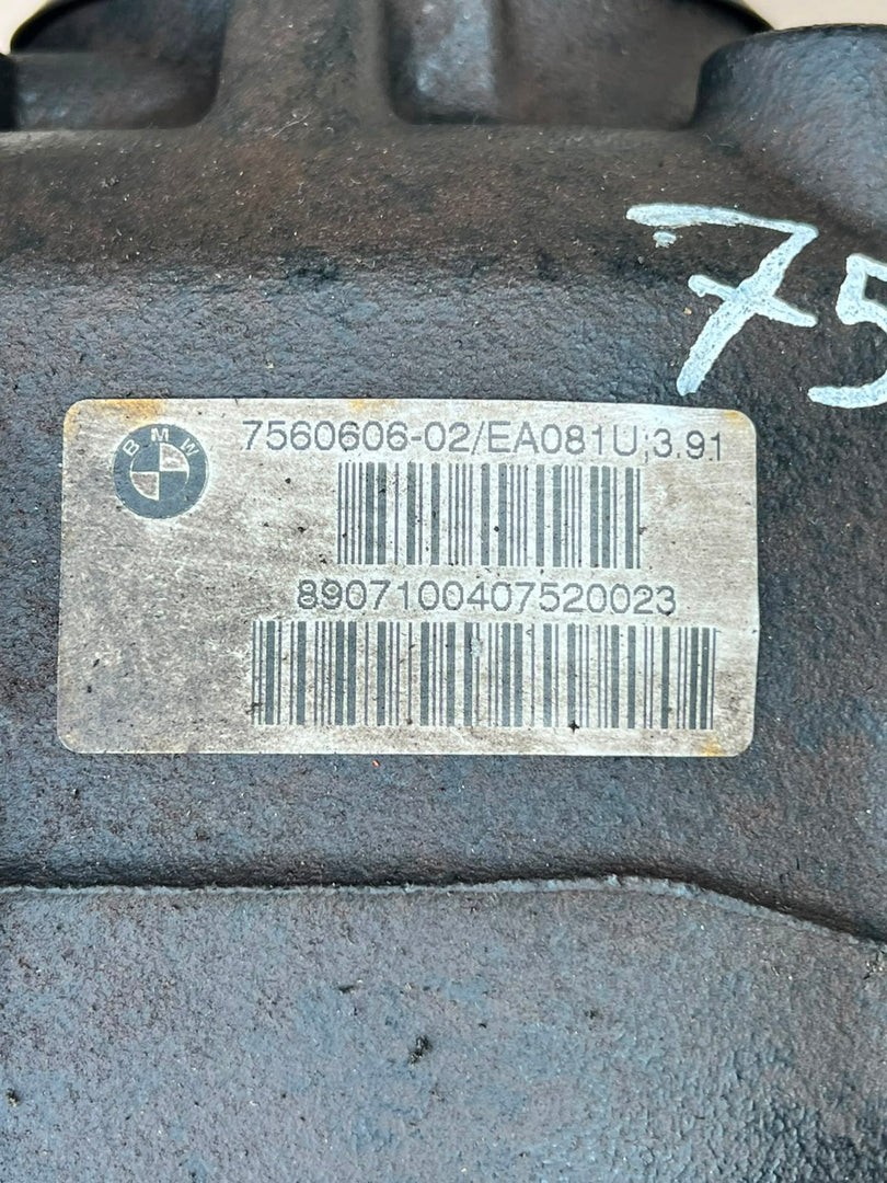 2004–2010 BMW E60 E61 525i E63 E64 630i Rear Differential 3.91 Ratio (7560606) – OEM