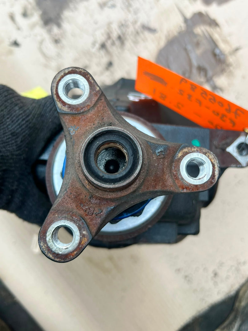 2012–2014 BMW F30 335i Rear Differential 2.81 Ratio (7605589) – OEM