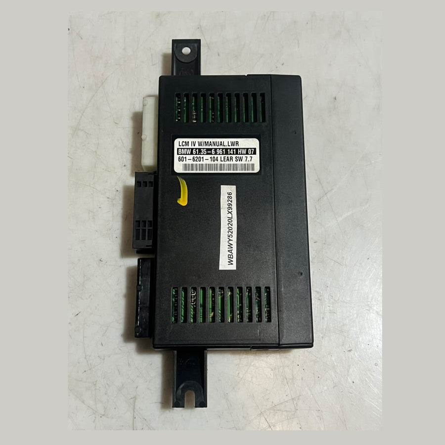 2000–2003 BMW E38 E39 E53 X5 M5 Lighting Control Module LCM III (6961141) – OEM