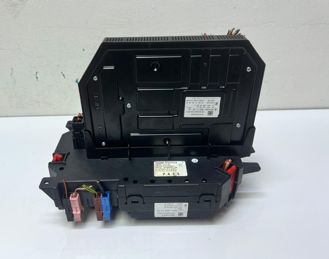 Mercedes-Benz W221 S-Class Front Fuse Box SAM Control Module A2219007102 OEM