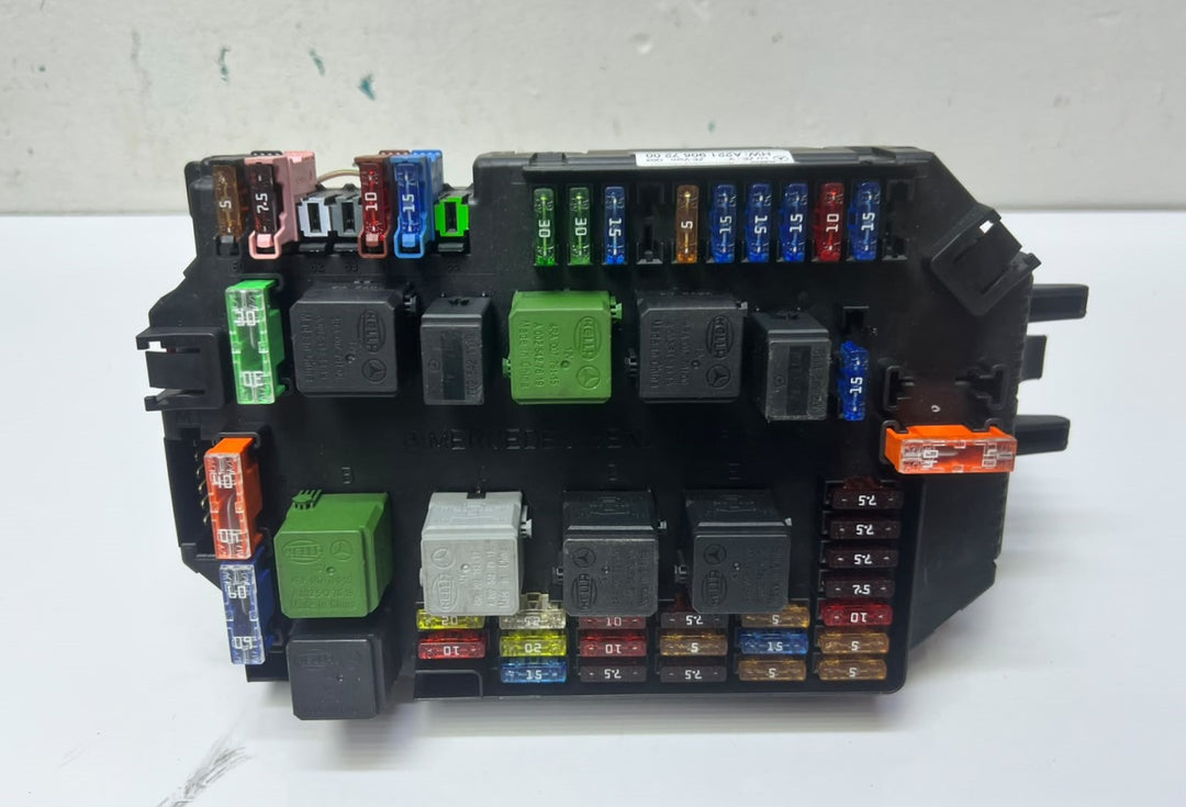 Mercedes-Benz W221 S-Class Front Fuse Box SAM Control Module A2219007102 OEM