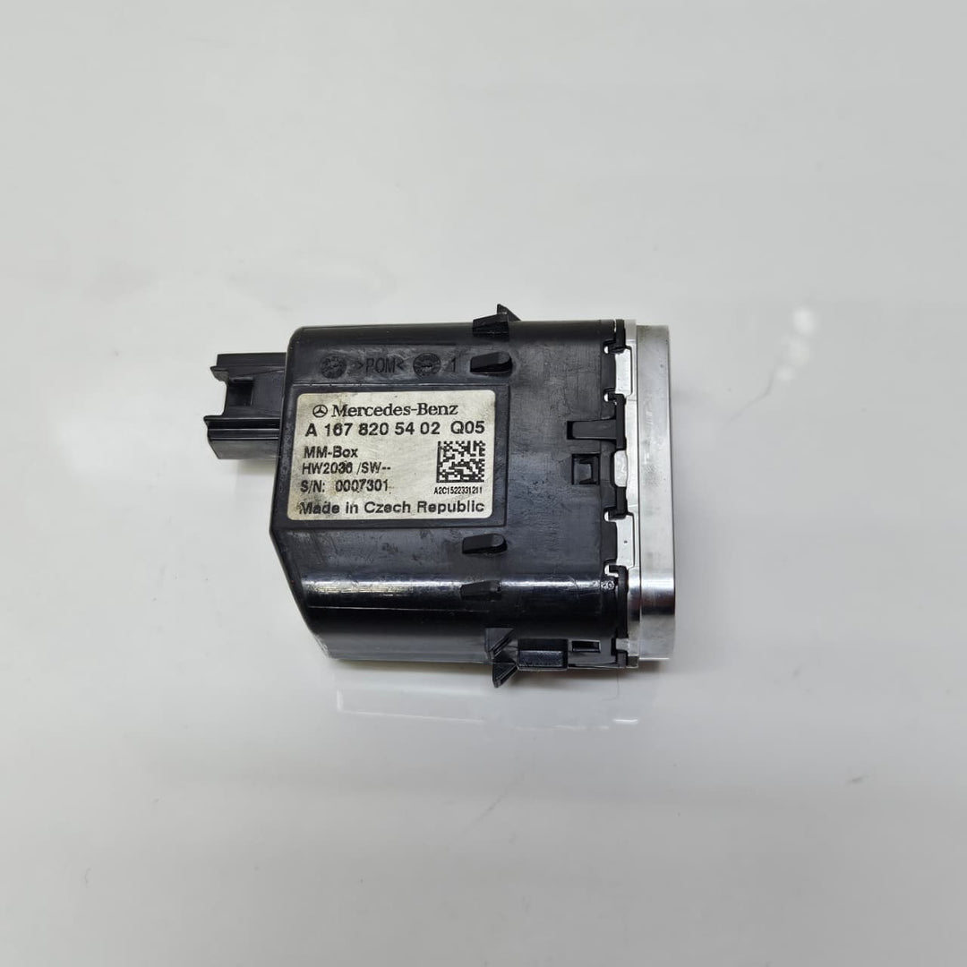 A1678205402-Mercedes-Benz GLE W167 GLS X167 USB Connection Box