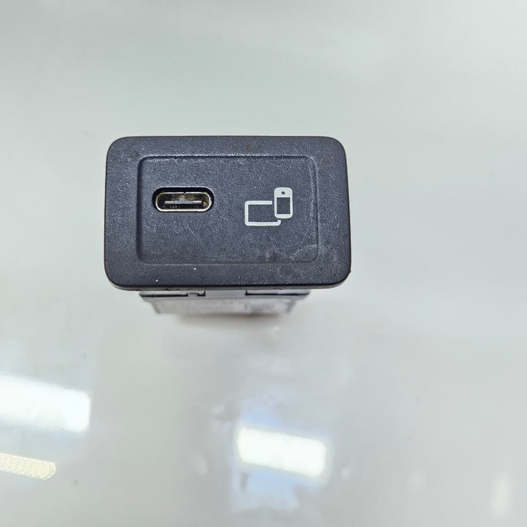 A2478203802-2018-2023 Mercedes-Benz A-Class B-Class USB Interface Port