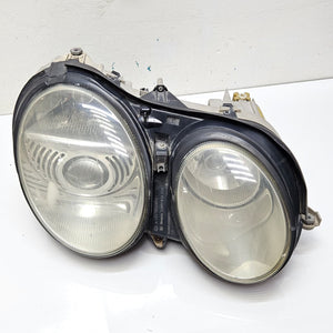 A2158201861-02-06 Mercedes-Benz CL-Class W215 Right Headlight Xenon D2S Control
