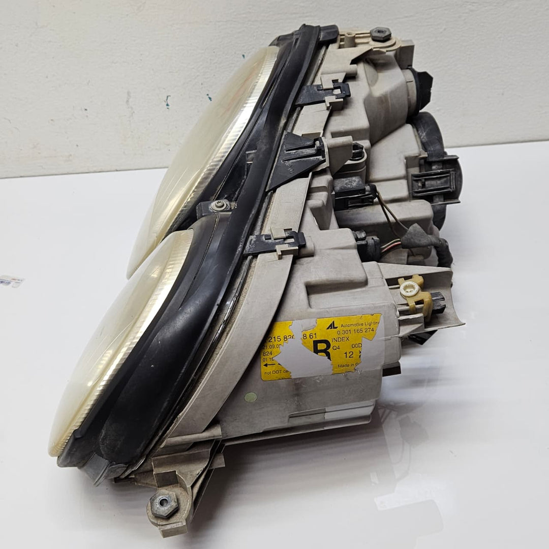 A2158201861-02-06 Mercedes-Benz CL-Class W215 Right Headlight Xenon D2S Control