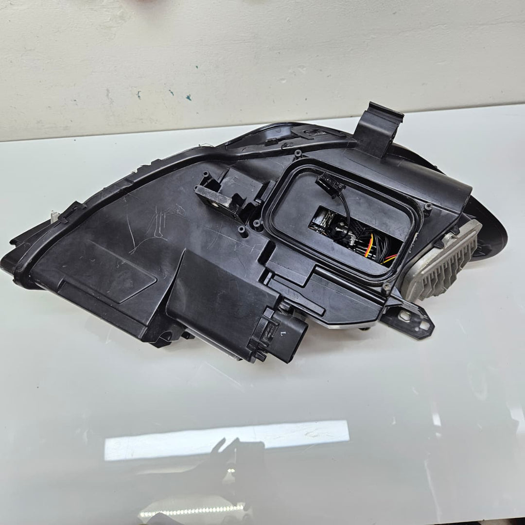A1179067800-2014-2019 Mercedes-Benz CLA250 LED Headlight Left Side