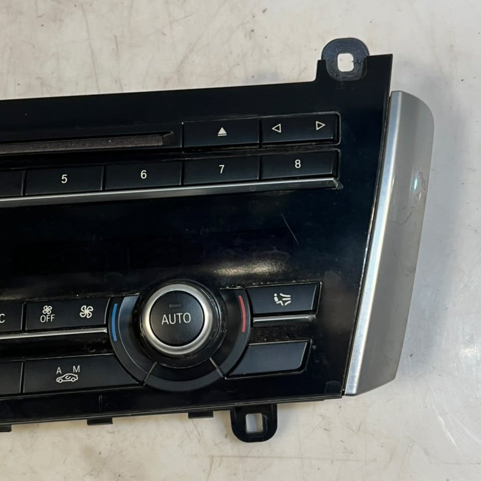 BMW F10 F11 Center Console A/C Climate Control Switch Panel IHKA (9352741) – OEM