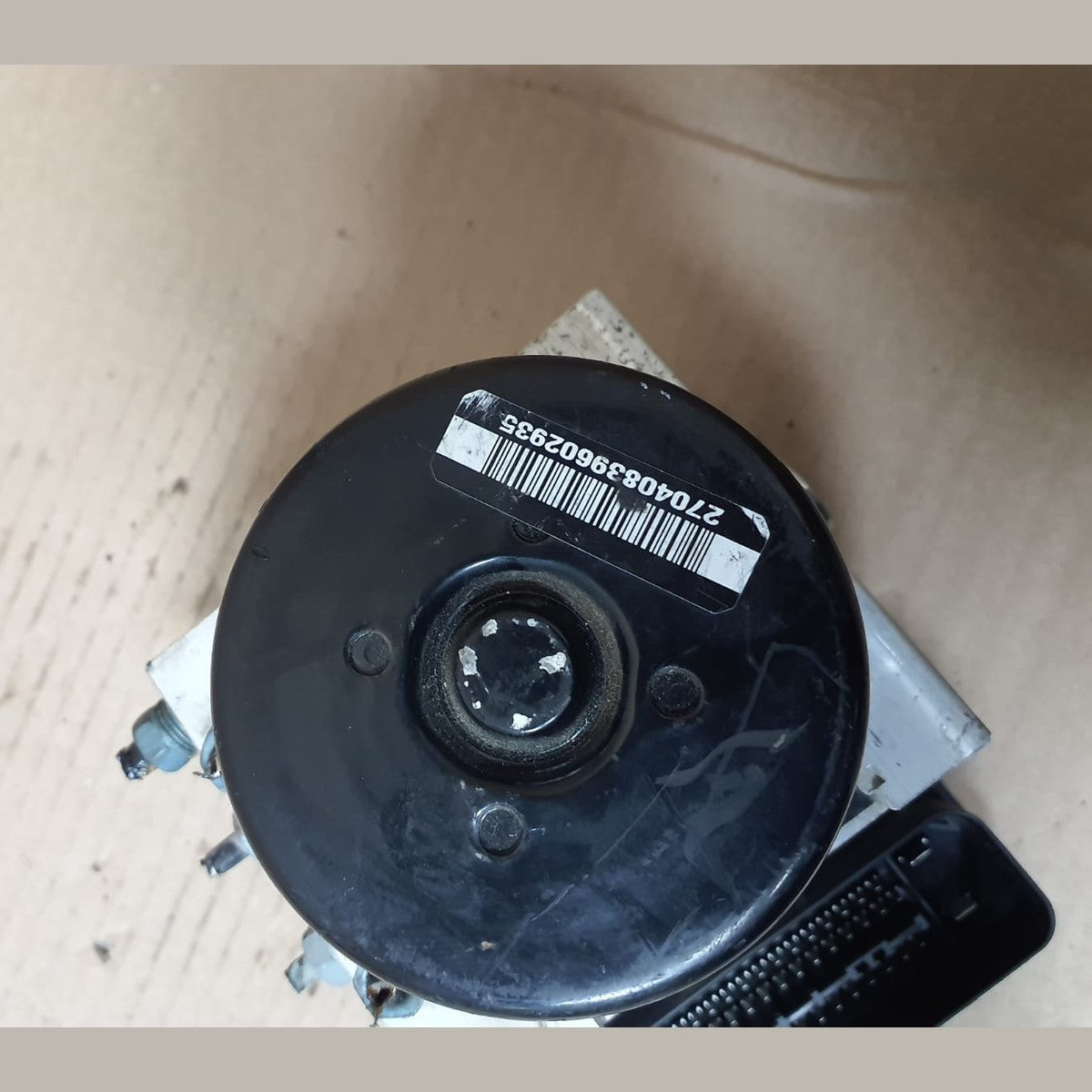 2013 BMW F30 320i DSC Hydraulic ABS Pump Control Module (6862246) – OEM