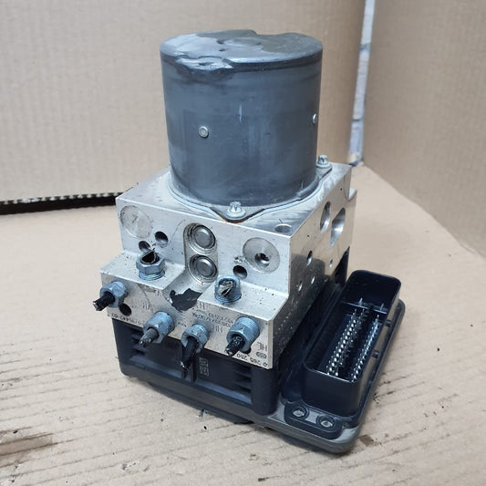 2010–2016 BMW 5 Series F10 F11 DSC ABS Hydraulic Brake Pump Control Unit (6852811) – OEM