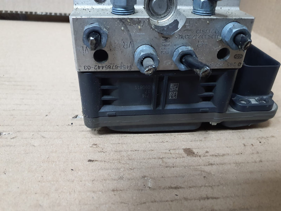 2010–2016 BMW 5 Series F10 F11 DSC ABS Hydraulic Brake Pump Control Unit (6852811) – OEM