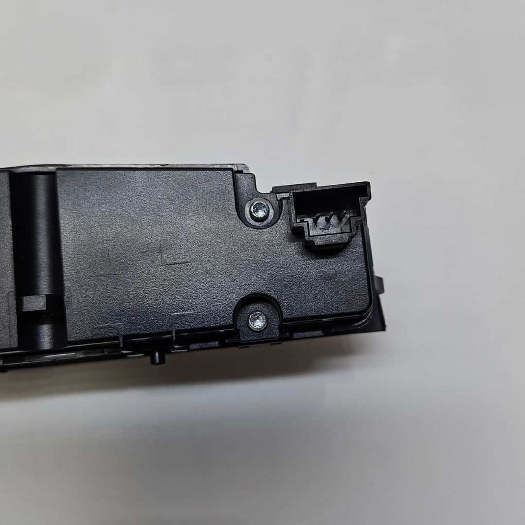 A2049050500-Mercedes-Benz C-Class W204 S204 Parking Sensor (PDC) Switch