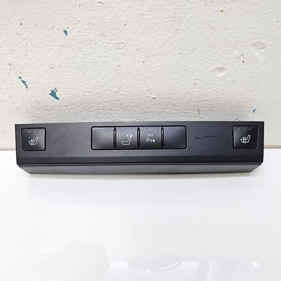 A2128202610-2010-2016 Mercedes-Benz E350 S212 Seat Heating Switch Panel